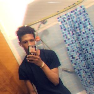 Meet your Posher, Kenneth